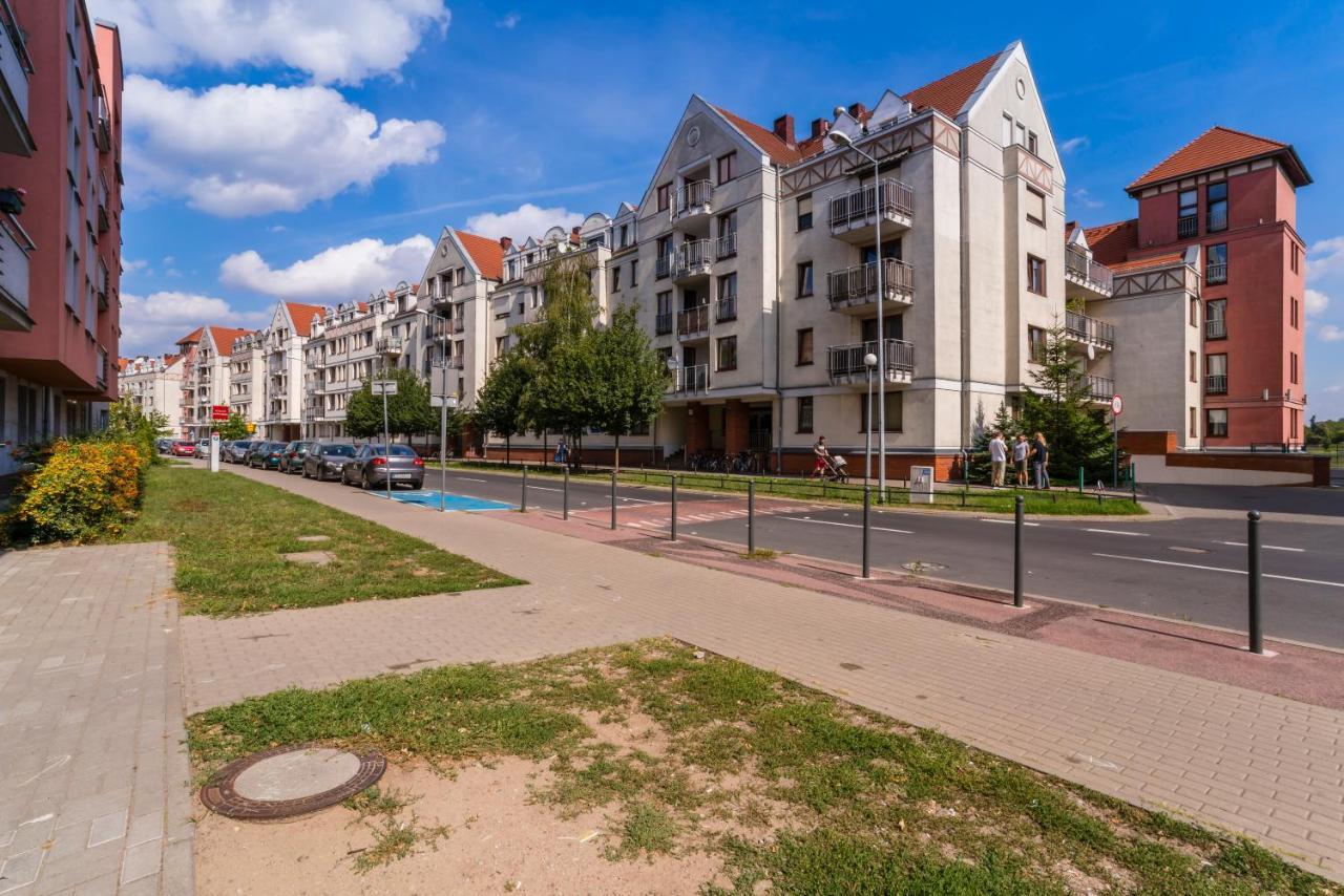 Sleepway Apartments- Szyperska Poznan Exterior photo